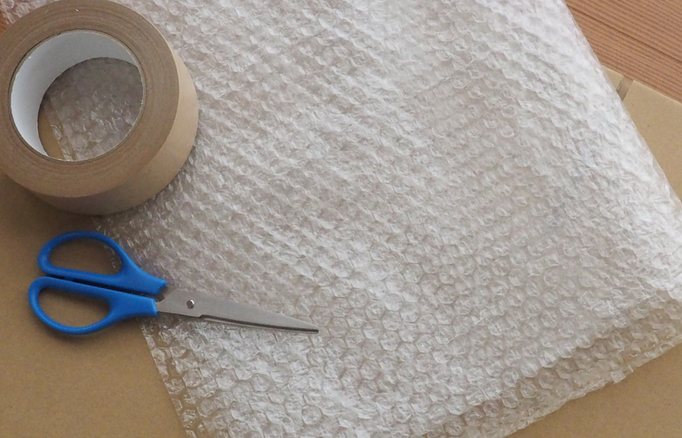 送料も含めて宅配キットを無料で提供